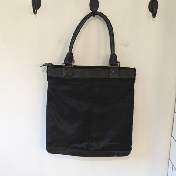 Lauren Ralph Lauren Black Nylon Leather Trim Tote Bag - Picture 7 of 13